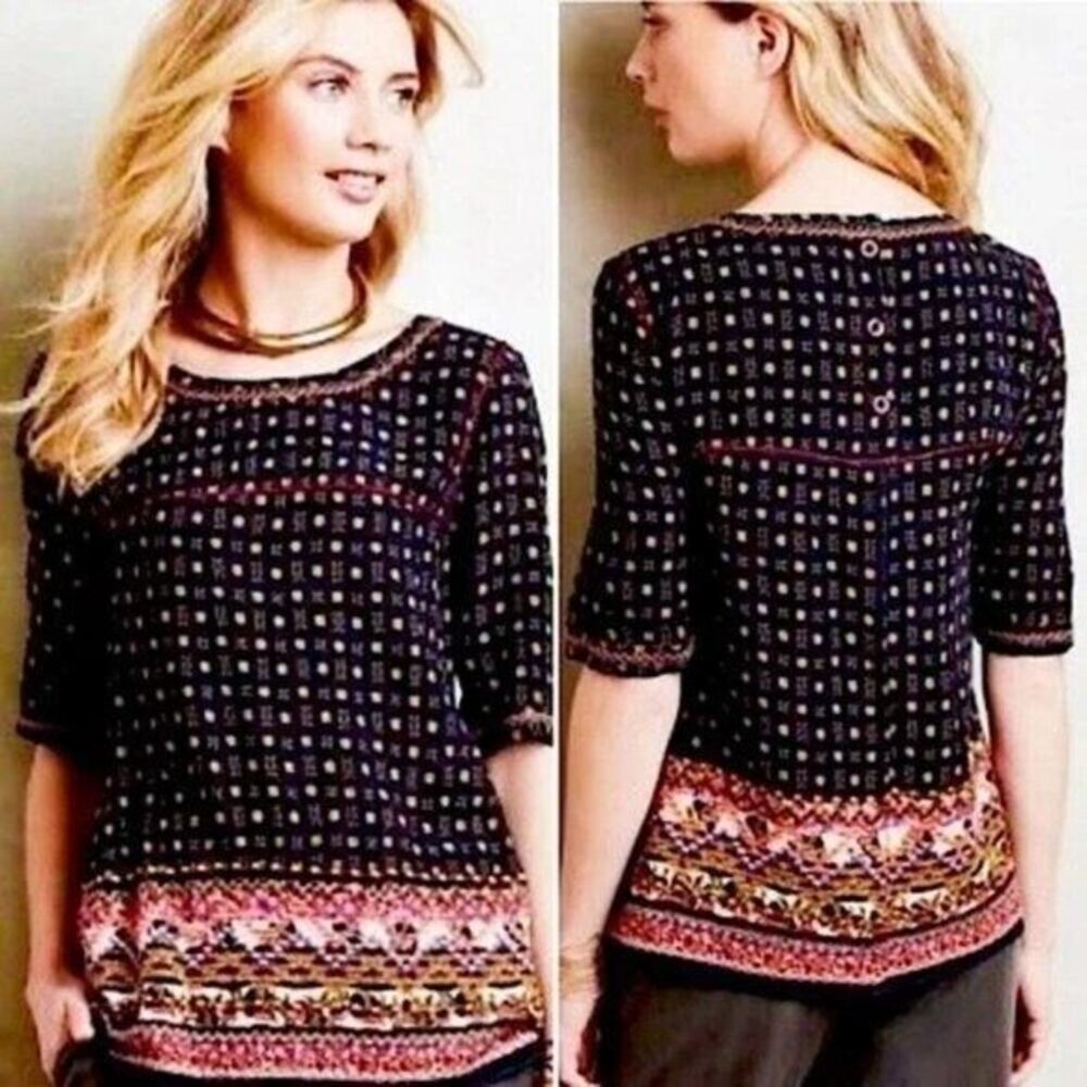 Holding Horses Anthropologie Top Navy & Gold with Embroiery Size 0 Oversize